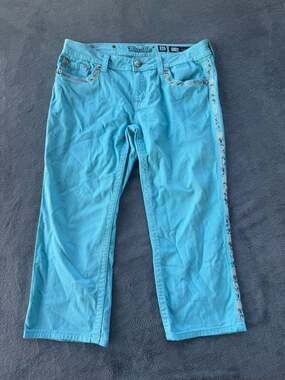 Miss Me Turquoise Embellished Side-Stripe Cuffed Capri Jeans Size 32